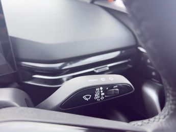 MG Mg4 64kwh Trophy Long Range Hatchback 5dr Electric Auto (203 Ps)