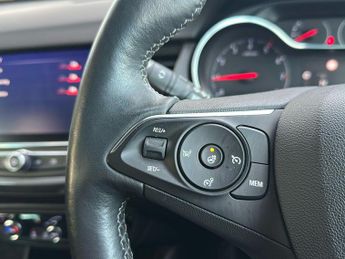 Vauxhall Crossland 1.2 Turbo Ultimate Suv 5dr Petrol Auto Euro 6 (s/s) (130 Ps)