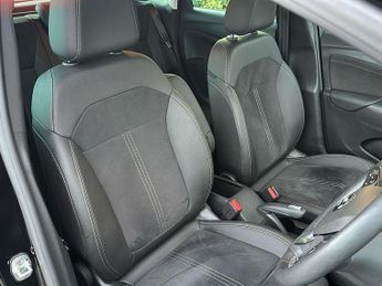 Vauxhall Crossland 1.2 Turbo Ultimate Suv 5dr Petrol Auto Euro 6 (s/s) (130 Ps)