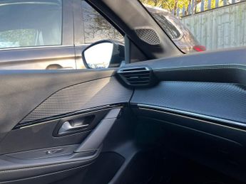 Peugeot 208 1.2 Puretech Gt Hatchback 5dr Petrol Eat Euro 6 (s/s) (100 Ps)