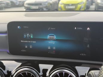 Mercedes Benz Cla 1.3 Cla200 Amg Line (premium) Coupe 4dr Petrol 7g Dct Euro 6 (s/