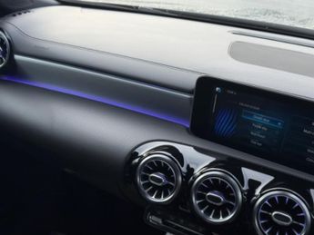 Mercedes Benz Cla 1.3 Cla200 Amg Line (premium) Coupe 4dr Petrol 7g Dct Euro 6 (s/