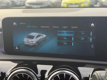 Mercedes Benz Cla 1.3 Cla200 Amg Line (premium) Coupe 4dr Petrol 7g Dct Euro 6 (s/