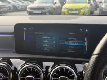 Mercedes Benz Cla 1.3 Cla200 Amg Line (premium) Coupe 4dr Petrol 7g Dct Euro 6 (s/