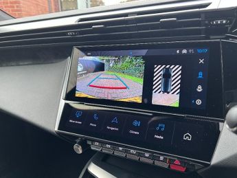 Peugeot E 308 54kwh Gt Hatchback 5dr Electric Auto (156 Ps)