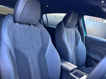 Peugeot E 308 54kwh Gt Hatchback 5dr Electric Auto (156 Ps)