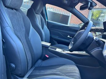 Peugeot E 308 54kwh Gt Hatchback 5dr Electric Auto (156 Ps)