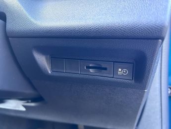 Peugeot E 308 54kwh Gt Hatchback 5dr Electric Auto (156 Ps)