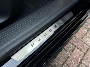 Peugeot E 308 54kwh Gt Hatchback 5dr Electric Auto (156 Ps)