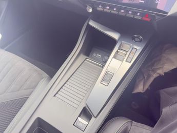 Peugeot E 308 54kwh Gt Hatchback 5dr Electric Auto (156 Ps)