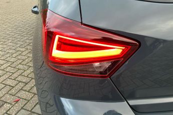 SEAT Ibiza 1.0 Tsi Xcellence Lux Hatchback 5dr Petrol Dsg Euro 6 (s/s) (115