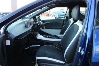 Kia Ev6 77.4kwh Gt Line S Hatchback 5dr Electric Auto (225 Bhp)