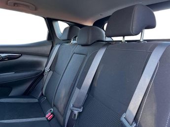 Nissan Qashqai 1.5 Dci Acenta Premium Suv 5dr Diesel Dct Auto Euro 6 (s/s) (115