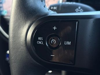 MINI Electric Hatch Cooper Se 32.6kwh Level 2 Hatchback 3dr Electric Auto (184 Ps)