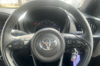 Toyota Aygo X 1.0 Vvt I Edge Hatchback 5dr Petrol X Shift Euro 6 (s/s) (72 Ps)