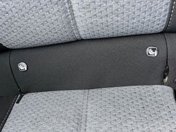 Vauxhall Corsa Electric 50kwh Design Hatchback 5dr Electric Auto (136 Ps)