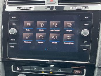 Volkswagen Golf 1.4 Tsi 8.7kwh Gte Hatchback 5dr Petrol Plug In Hybrid Dsg Euro 