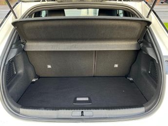 Vauxhall Mokka Electric 50kwh Ultimate Suv 5dr Electric Auto (136 Ps)