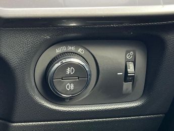 Vauxhall Mokka Electric 50kwh Ultimate Suv 5dr Electric Auto (136 Ps)