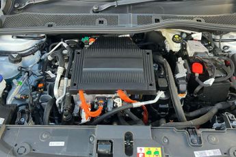 Vauxhall Corsa Electric 50kwh Elite Nav Hatchback 5dr Electric Auto (7.4kw Charger) (136