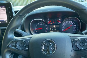 Vauxhall Combo Life 1.2 Turbo Elite MPV 5dr Petrol Auto Euro 6 (s/s) (130 Ps)