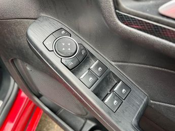 Ford Kuga 2.5 Duratec 14.4kwh St Line X Edition Suv 5dr Petrol Plug In Hyb