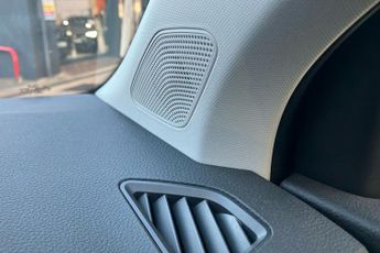 Skoda Karoq 1.5 Tsi Act Se Drive Suv 5dr Petrol Dsg Euro 6 (s/s) (150 Ps)