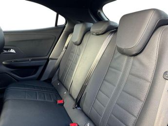 Vauxhall Mokka Electric 50kwh Ultimate Suv 5dr Electric Auto (136 Ps)