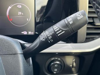 Vauxhall Mokka Electric 50kwh Ultimate Suv 5dr Electric Auto (136 Ps)