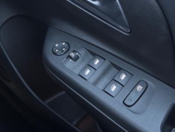 Vauxhall Corsa 5 Door 50kwh Gs Hatchback 5dr Electric Auto (136 Ps)