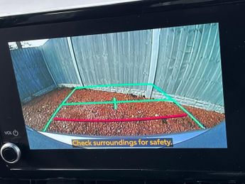 Toyota Corolla Hatchback 1.8 Vvt H Gpf Icon Tech Hatchback 5dr Petrol Hybrid CVT Euro 6 (