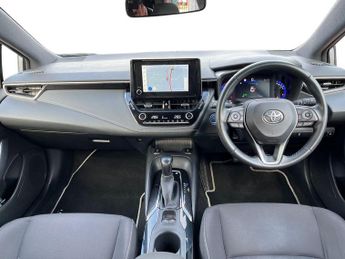 Toyota Corolla Hatchback 1.8 Vvt H Gpf Icon Tech Hatchback 5dr Petrol Hybrid CVT Euro 6 (