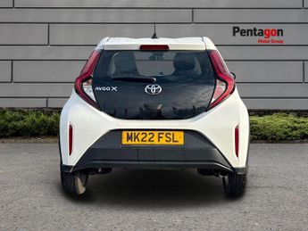 Toyota Aygo X 1.0 Vvt I Pure Hatchback 5dr Petrol X Shift Euro 6 (s/s) (72 Ps)
