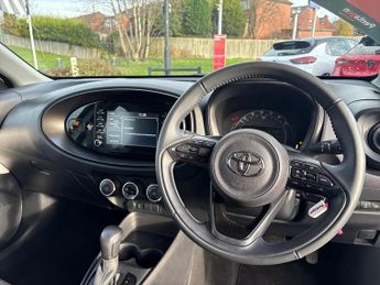 Toyota Aygo X 1.0 Vvt I Pure Hatchback 5dr Petrol X Shift Euro 6 (s/s) (72 Ps)