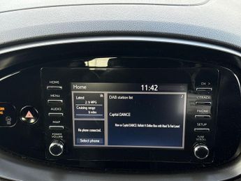Toyota Aygo X 1.0 Vvt I Pure Hatchback 5dr Petrol X Shift Euro 6 (s/s) (72 Ps)
