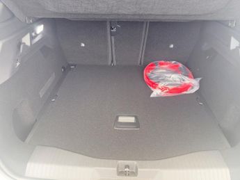 Vauxhall Grandland Electric 73kwh Ultimate Suv 5dr Electric Auto (213 Ps)