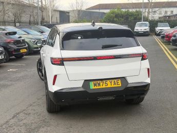 Vauxhall Grandland Electric 73kwh Ultimate Suv 5dr Electric Auto (213 Ps)