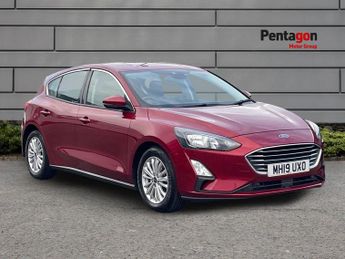 Ford Focus 1.0t Ecoboost Titanium Hatchback 5dr Petrol Manual Euro 6 (s/s) 