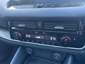 Nissan Qashqai 1.3 Dig T Mhev Tekna Suv 5dr Petrol Hybrid Xtron Euro 6 (s/s) (1