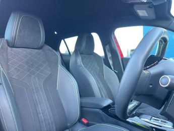 Peugeot E 2008 50kwh Gt Premium Suv 5dr Electric Auto (7kw Charger) (136 Ps)