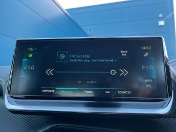 Peugeot E 2008 50kwh Gt Premium Suv 5dr Electric Auto (7kw Charger) (136 Ps)