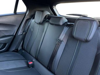 Peugeot E 2008 50kwh Gt Suv 5dr Electric Auto (7kw Charger) (136 Ps)