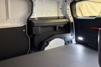 Volkswagen Id. Buzz Cargo Pro 77kwh Commerce Panel Van 5dr Electric Auto (204 Ps)