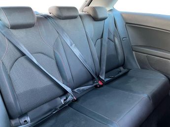 SEAT Leon 2.0 Tdi Cr Fr Sport Coupe 3dr Diesel Dsg Euro 5 (s/s) (184 Ps)