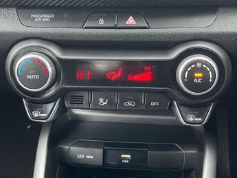 Kia Stonic 1.0 T Gdi Mhev Gt Line S Suv 5dr Petrol Hybrid Dct Euro 6 (s/s) 