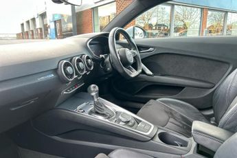 Audi Tt Coupe 2.0 Tfsi S Line Coupe 3dr Petrol S Tronic Euro 6 (s/s) (230 Ps)