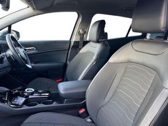 Kia Sportage 1.6 H T Gdi 3 Suv 5dr Petrol Hybrid Auto Euro 6 (s/s) (207 Bhp)