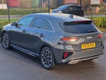 Kia Ceed 1.5 T Gdi Gt Line Hatchback 5dr Petrol Dct Euro 6 (s/s) (138 Bhp