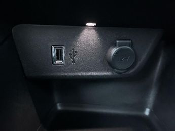 Vauxhall Corsa Electric 50kwh Se Nav Premium Hatchback 5dr Electric Auto (7.4kw Charger)