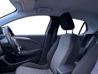 Vauxhall Corsa Electric 50kwh Se Nav Premium Hatchback 5dr Electric Auto (7.4kw Charger)